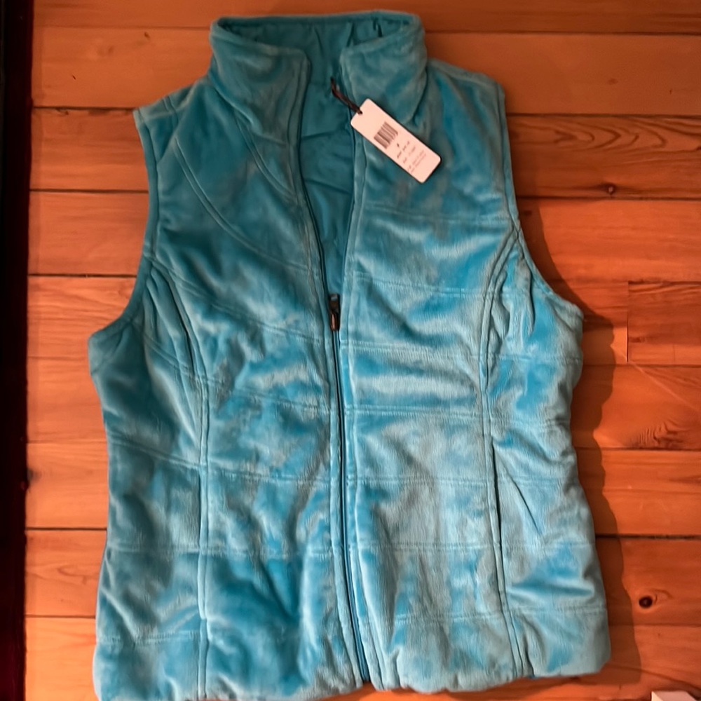 Women’s Reversible Vest